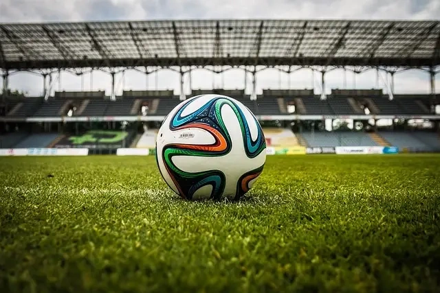 Fodboldbaner og professionel fodbold – Hvordan ser en topmoderne bane ud?
